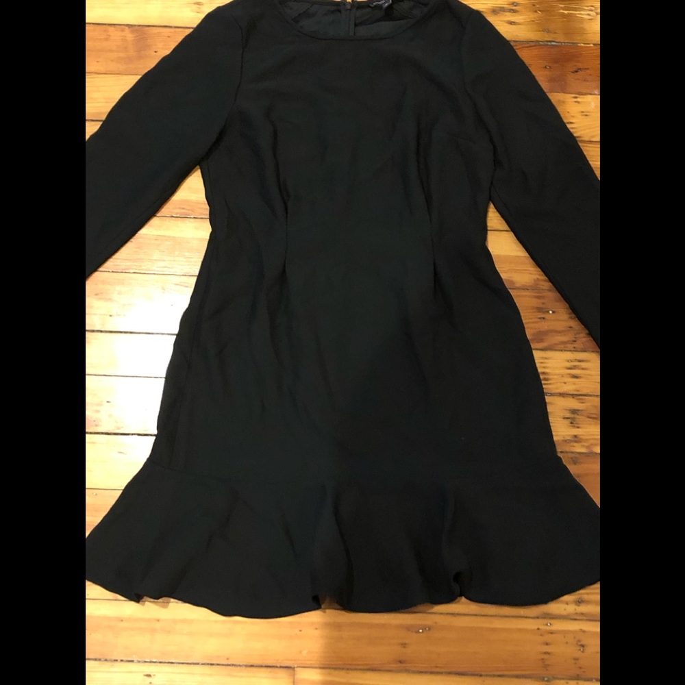 Banana Republic flounce dress with pleats at waist